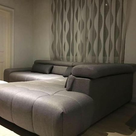 Suite Island Колмар Екстериор снимка