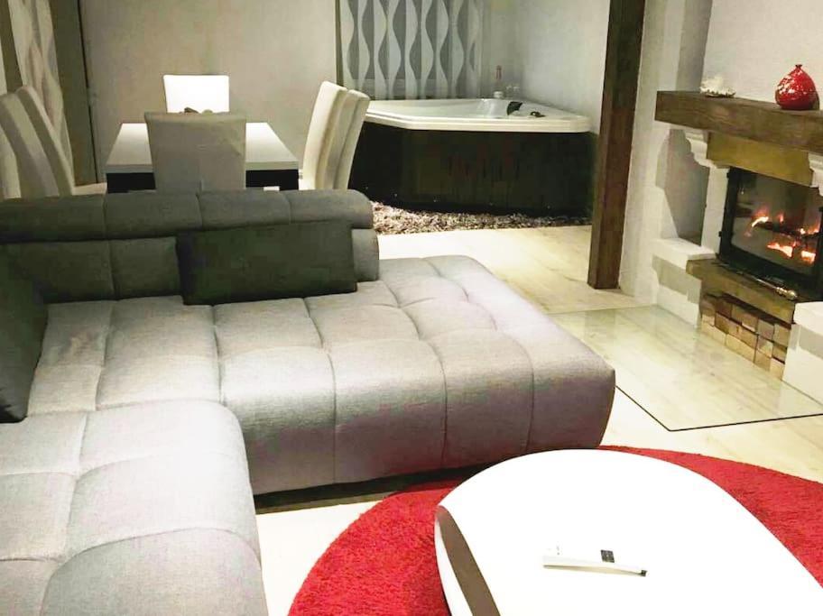 Suite Island Колмар Екстериор снимка