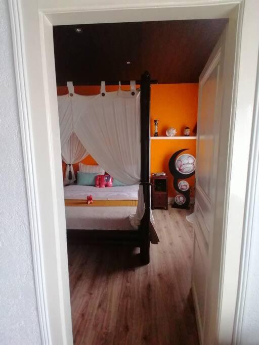 Suite Island Колмар Екстериор снимка