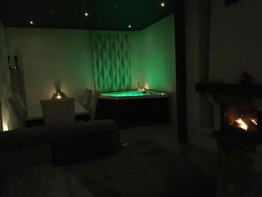 Suite Island Колмар Екстериор снимка